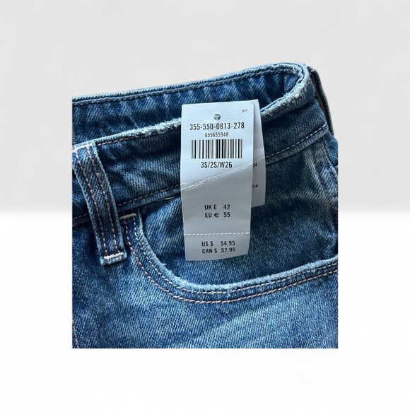Hollister Ultra High-Rise Mom Jeans | Size 2 Short (W26S) | NWT - Picture 3 of 4